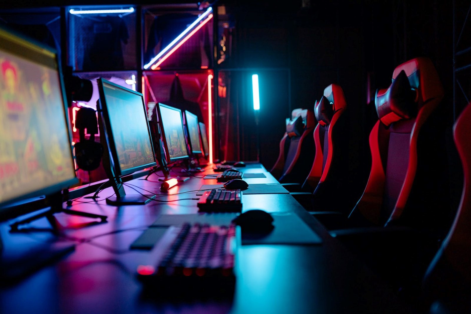 Why Online Gaming Is More Than Just A Hobby?